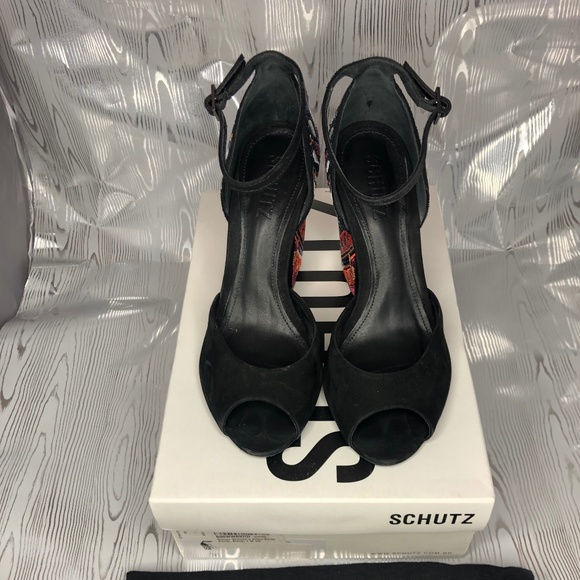 Schutz Keroly Embroidered Ankle strap Sandals - Picture 2 of 5